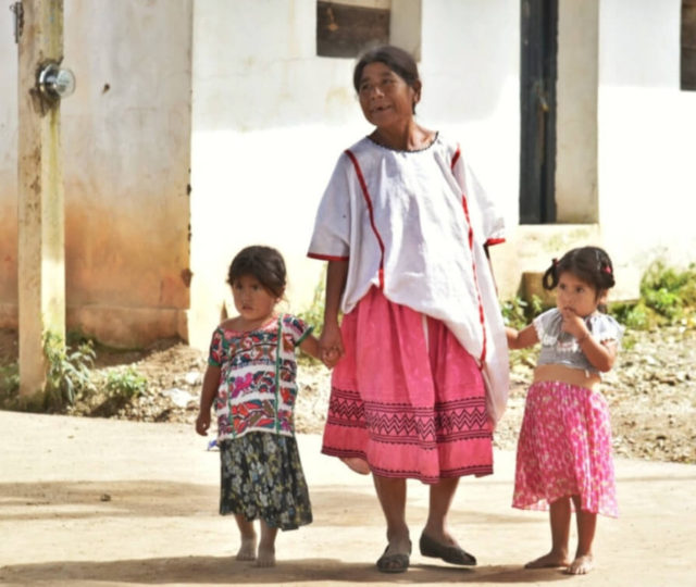 Ecos que resuenan en la Montaña: las voces de las mujeres en los quehaceres cotidianos