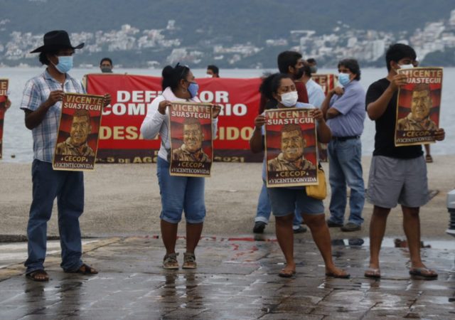 “Vicente vive, pero tenemos que sacarlo de las tinieblas”