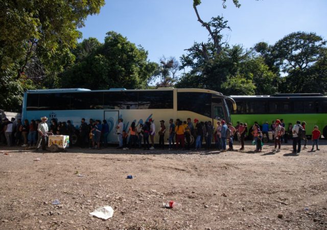 Temporada alta: cuando las familias jornaleras abandonan sus comunidades