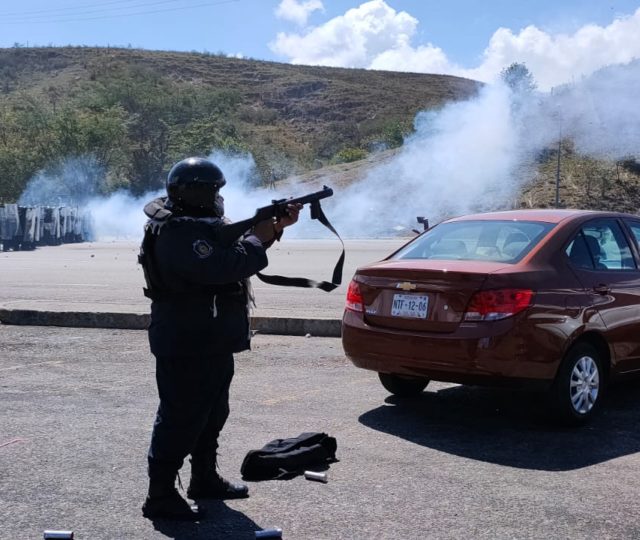 Porque luchan por la vida los reprimen