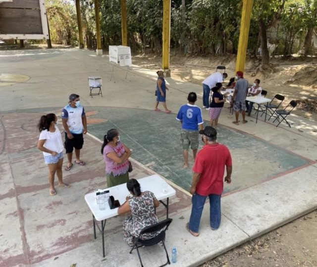 La batalla de los pueblos contra los cacicazgos políticos