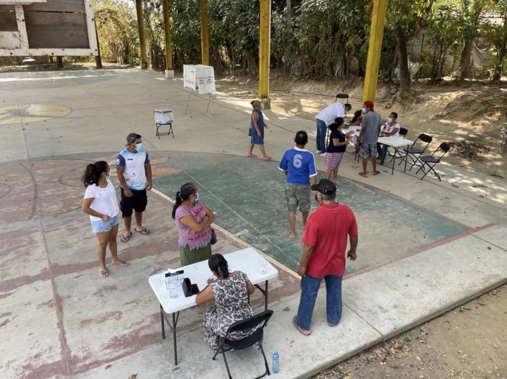 La batalla de los pueblos contra los cacicazgos políticos