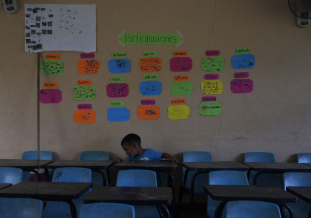 Educación negada en la Montaña: la niñez de Llano de la Rana