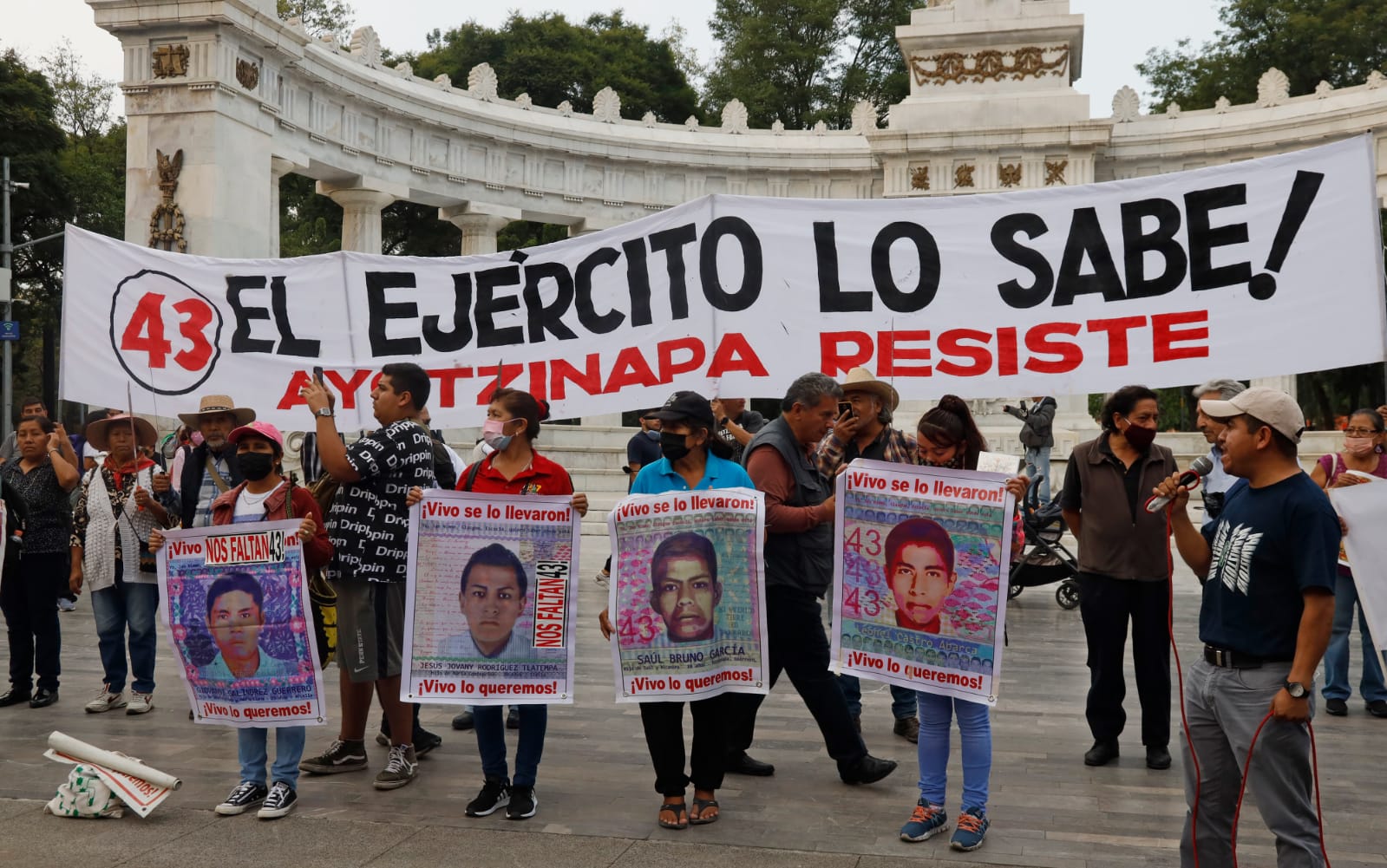 Ayotzinapa: lejos de la verdad y la justicia