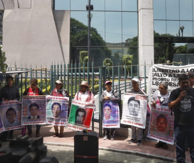 El poder judicial de la federación tiene que abonar a la justicia en el caso Ayotzinapa