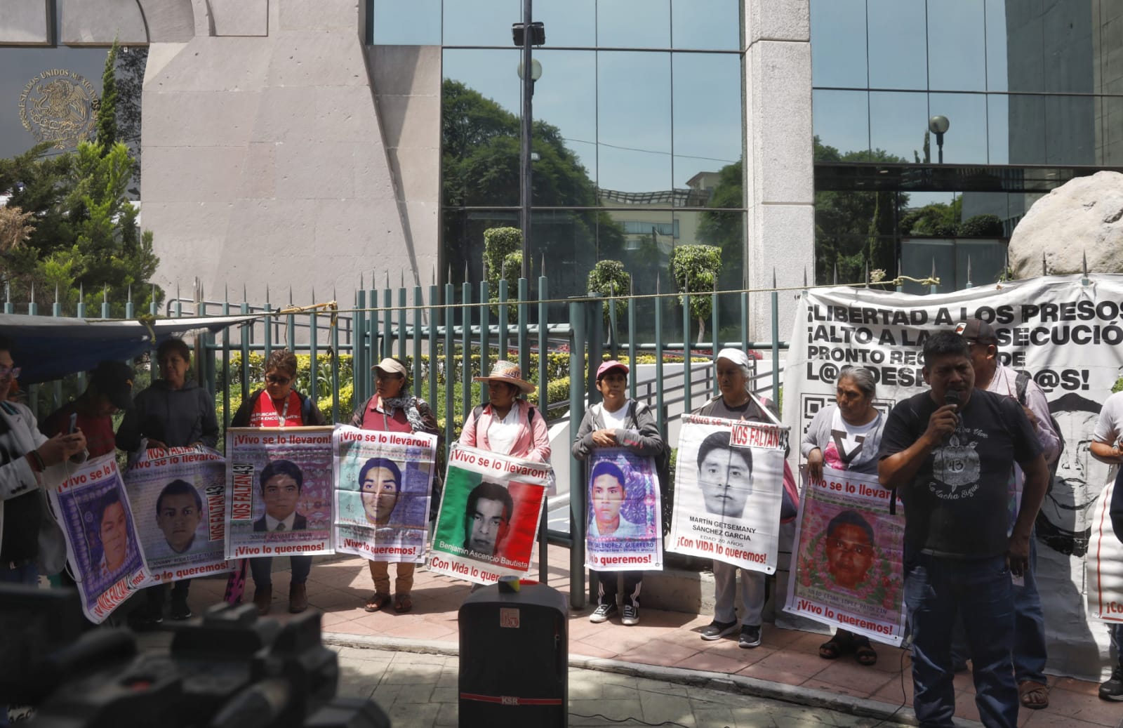 El poder judicial de la federación tiene que abonar a la justicia en el caso Ayotzinapa