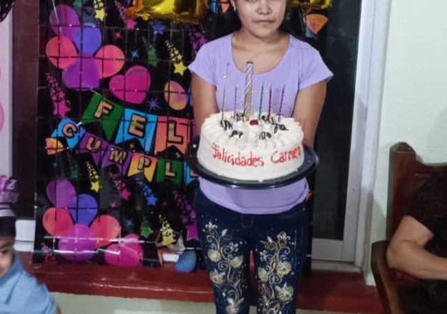 Familiares de la niña Carmen Rodríguez Castro no han podido localizarla desde el huracán Otis en Acapulco