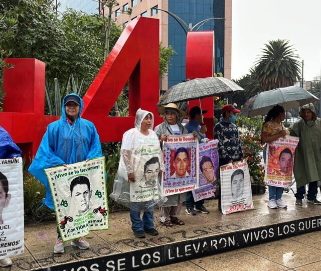 La cerrazón del presidente a 10 años sin saber de los 43