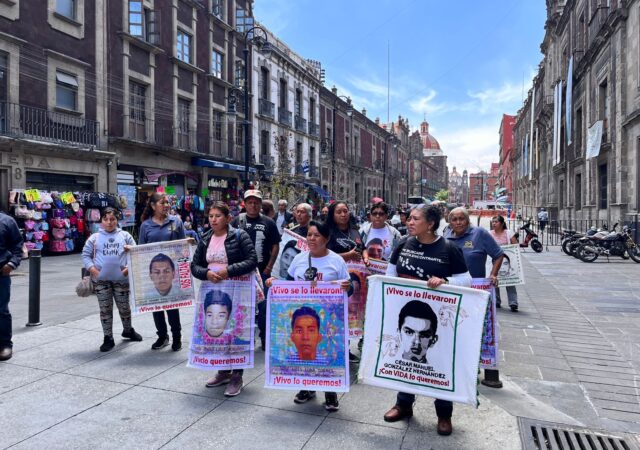 AMLO sin avances en el caso Ayotzinapa