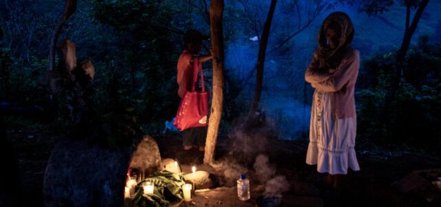 Muthálo’ numu mbaa xu’kuèn numu a’gò - jùba/ Defender el territorio y mujer - tierra