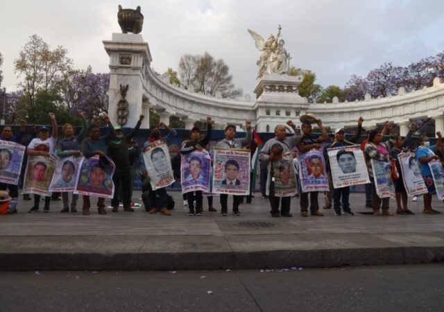 126 meses sin el paradero de los 43