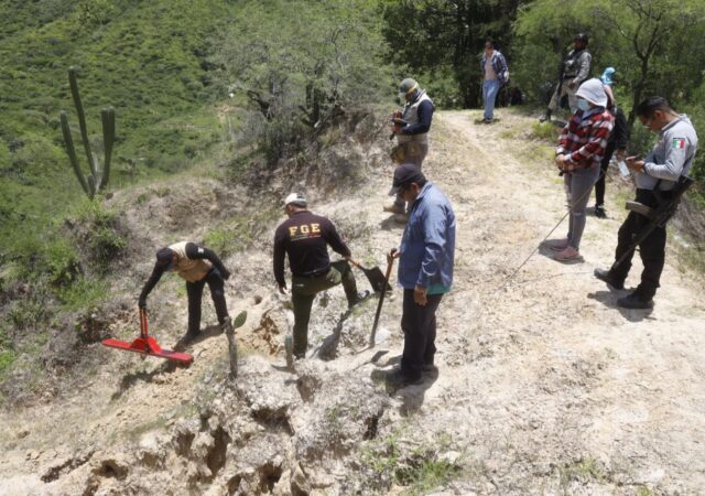 En búsqueda de personas en Tlapa se usó un georadar