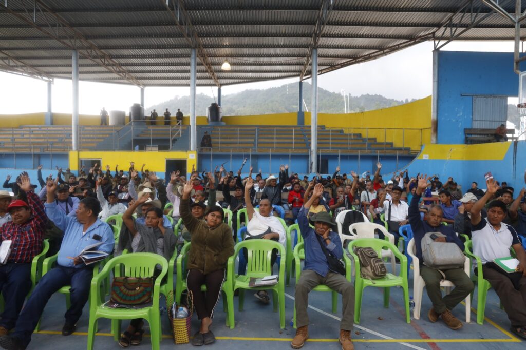 Los pueblos tejen la justicia comunitaria entre las adversidades 