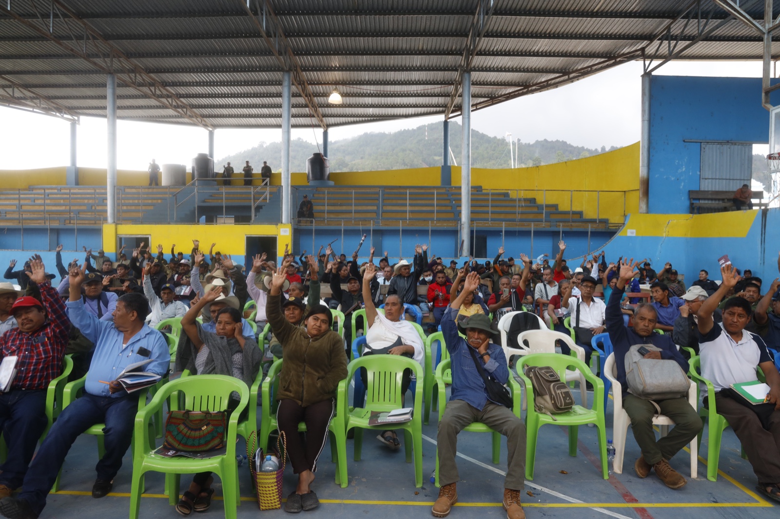 Los pueblos tejen la justicia comunitaria entre las adversidades 