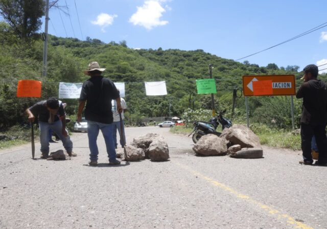 Claudia Sheinbaum instruye al presidente municipal de Tlapa para que atienda nuestras demandas como Atlamajalcingo del Río