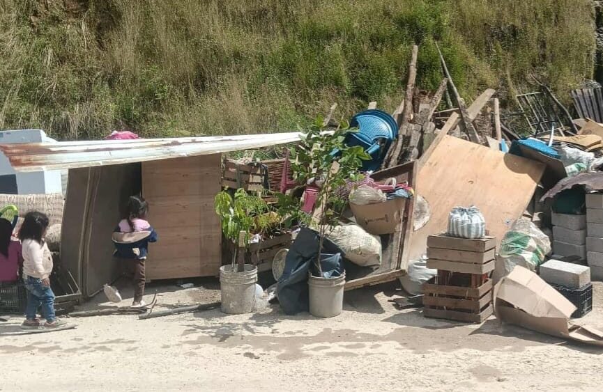 Desalojan a 20 personas y 10 niñas y niños indígenas en la Montaña de Guerrero 