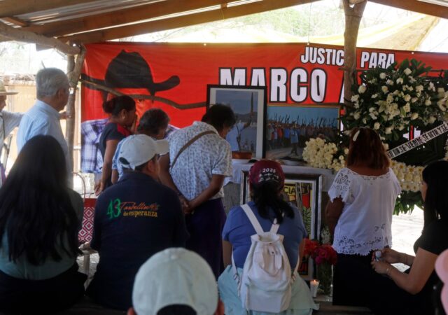 Marco Antonio: el de la palabra de agua embravecida