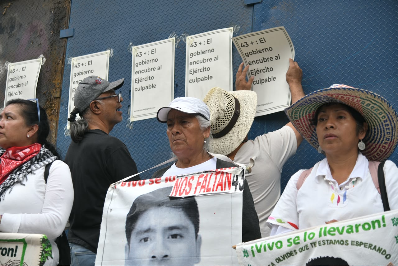 Suprema Corte podrá contra el hermetismo del ejército para encontrar a los 43